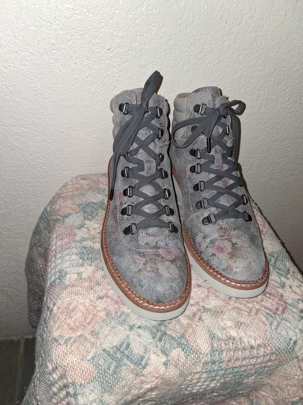 Bionica Grey Floral Lace-Up Ankle Boots